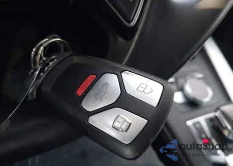 2018 Audi A5 2.0T Premium z USA, uszkodzony, nr VIN WAUTNAF55JA000737